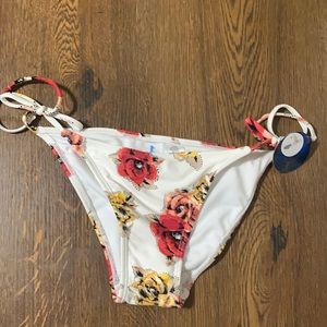 Decree Bikini Bottom